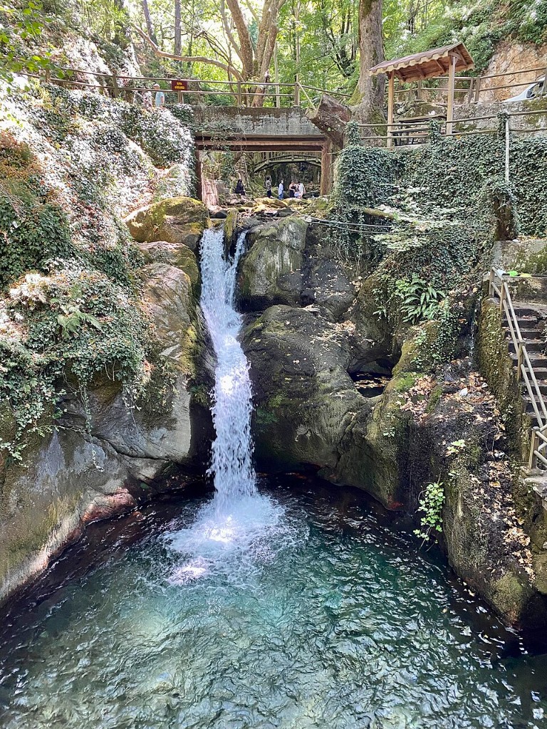 Bayramiç Ayazma – Tarihi taş köprü ve orman